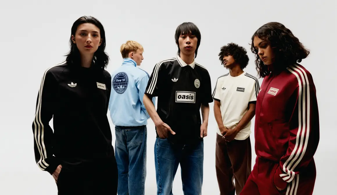 adidas x Oasis, Koleksi Gaya Britpop 90-an Sempena Comeback Mereka
