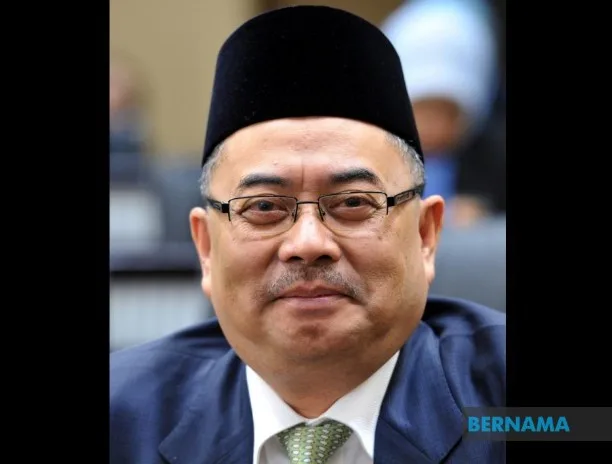 Datuk Wan Ahmad Farid Wan Salleh Ketua Hakim Negara Ke-17