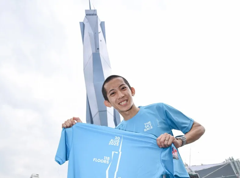 Misi Soh Wai Ching Di ‘The Sky Race’, Ingin Tawan Merdeka 118 Di Bawah 16 Minit