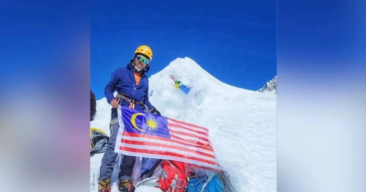 Dari Felda Ke Puncak Dunia, Pak Syed Gagah Mendaki Di Usia 62 Tahun