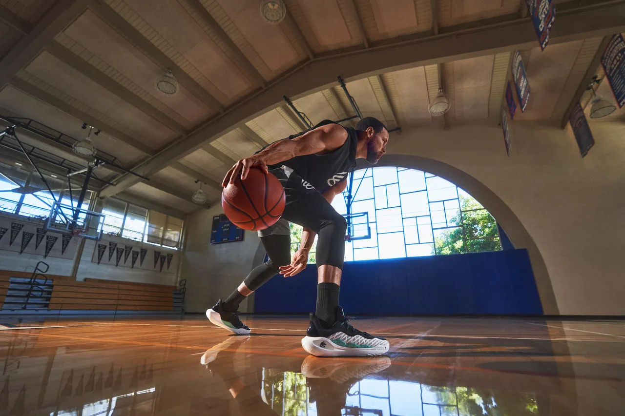 Stephen Curry Bakal Sertai Siri ‘Curry Brand World Tour 2025’