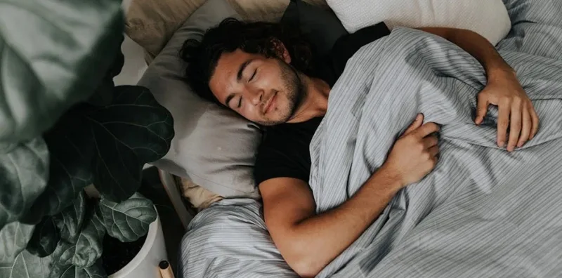 Kenapa Lelaki Kena Jaga Tidur Lebih Dari Perempuan?