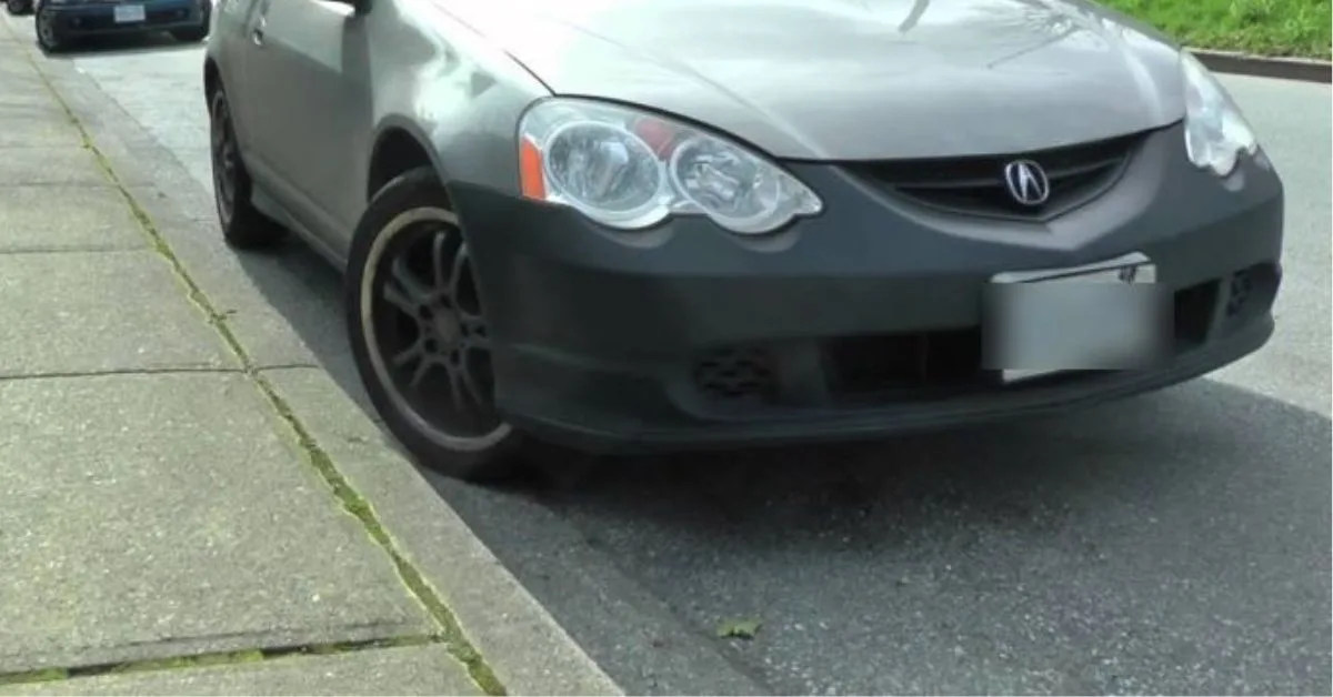 Parkir Tayar Senget Boleh Rosakkan Kereta, Buat Duit ‘Terbang’ Di Bengkel