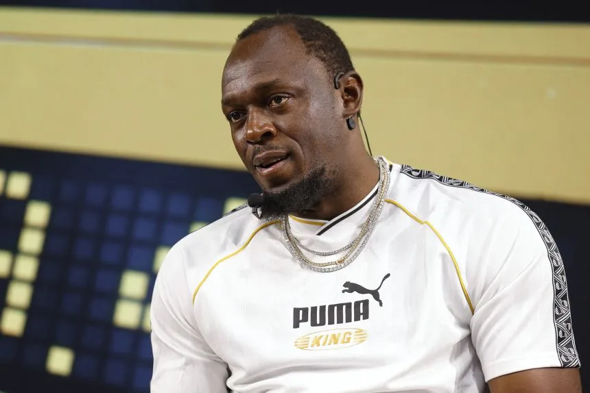 Usain Bolt, Bekas Raja Pecut Dunia Kini Semput Naik Tangga