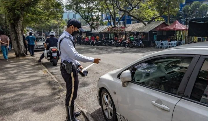 10 Hak Pengguna Jalan Raya Yang Rakyat Malaysia Perlu Tahu