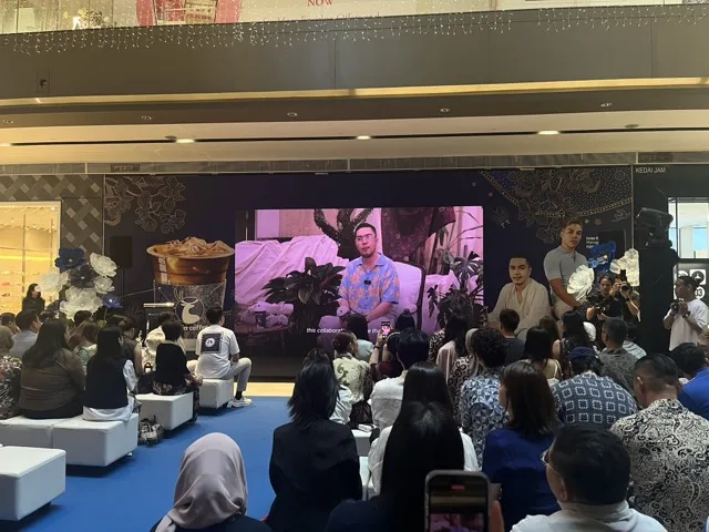 Luckin Coffee & FIZIWOO Perkenal Konsep Store Pertama Berinspirasikan Batik