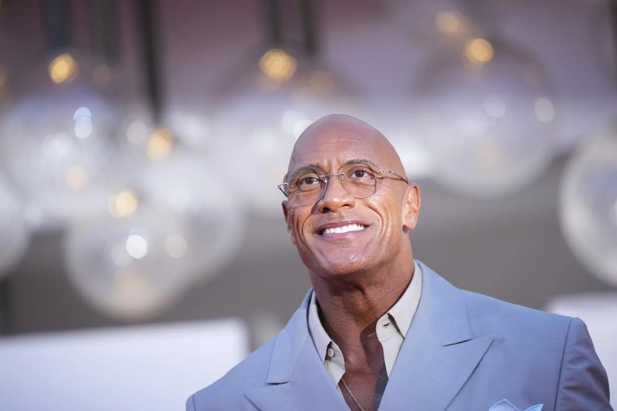 The Rock Kejutkan Ramai Pihak Apabila Tampil Lebih Kurus