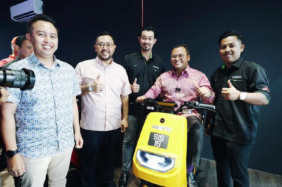 Farid Kamil Buka Kedai Motor Elektrik, Bawa Revolusi Mobiliti Hijau