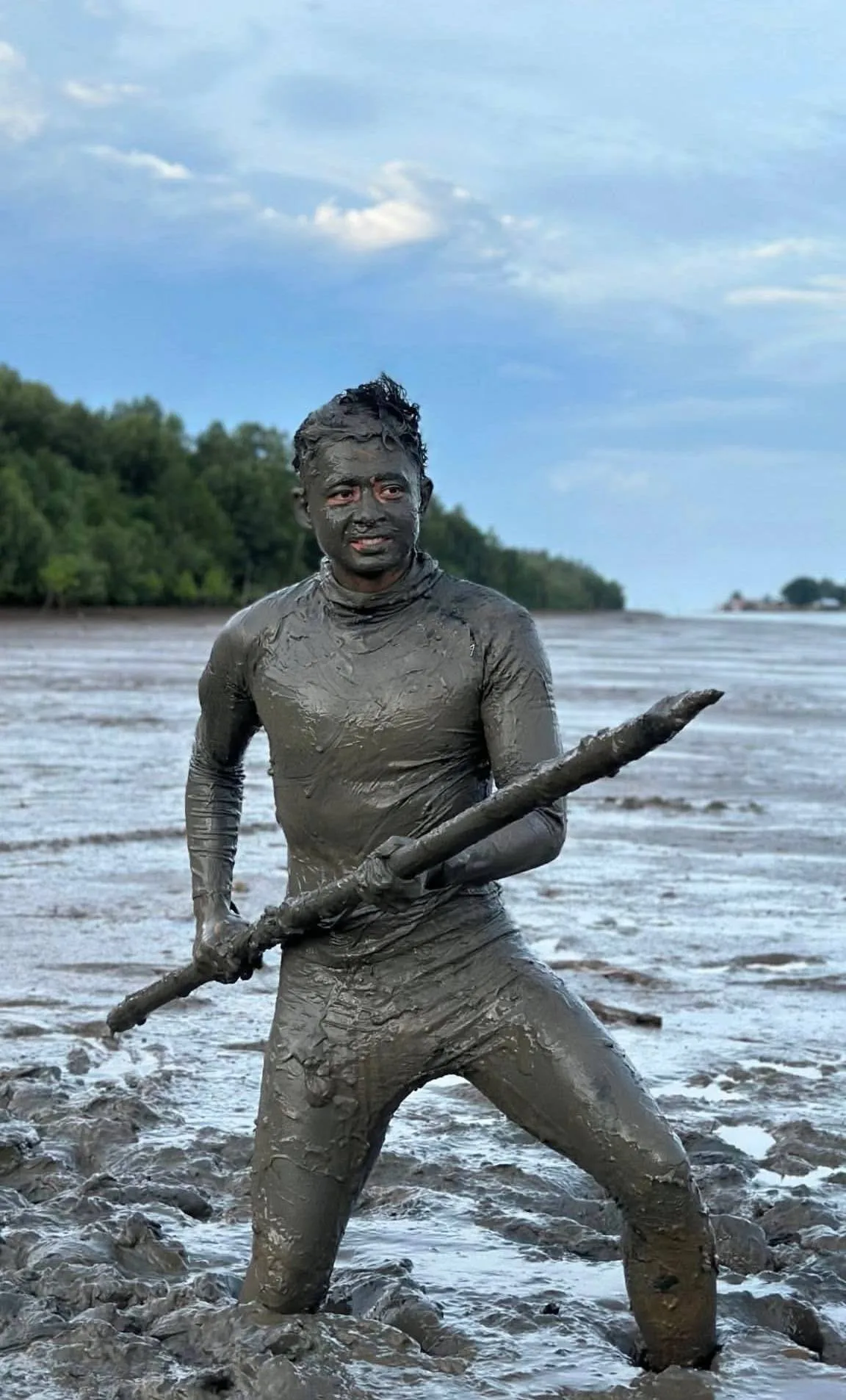Tengku Hassanal Jalani Latihan Komando TUDM Lepas Berjaya Terjun Bebas 10,000 Kaki
