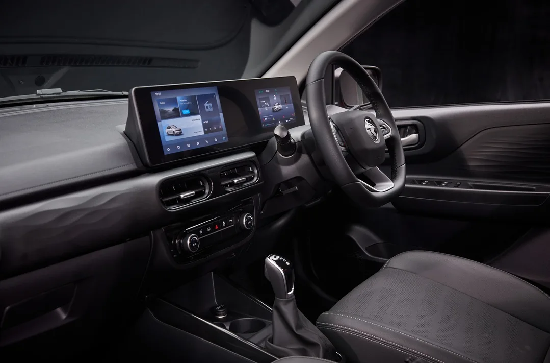 Saga Serba Baharu, Proton Pecah Rekod 10,000 Tempahan Dalam 5 Hari