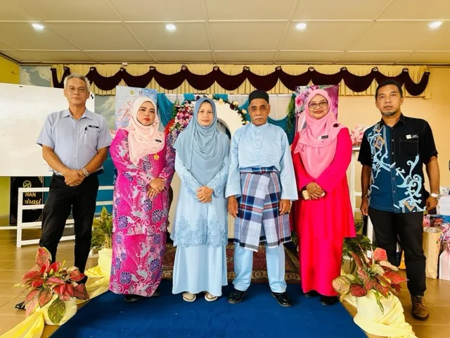 Pengawal Keselamatan SK Jeli 2 Disambut Luar Biasa, Dirai Umpama Raja Sehari Pada Hari Persaraan