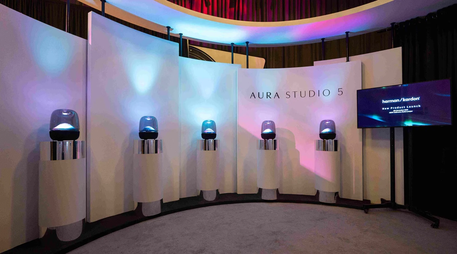 Harman Kardon SoundSticks 5 & Aura Studio 5, Seni Bunyi Premium Dengan Sentuhan Emosi