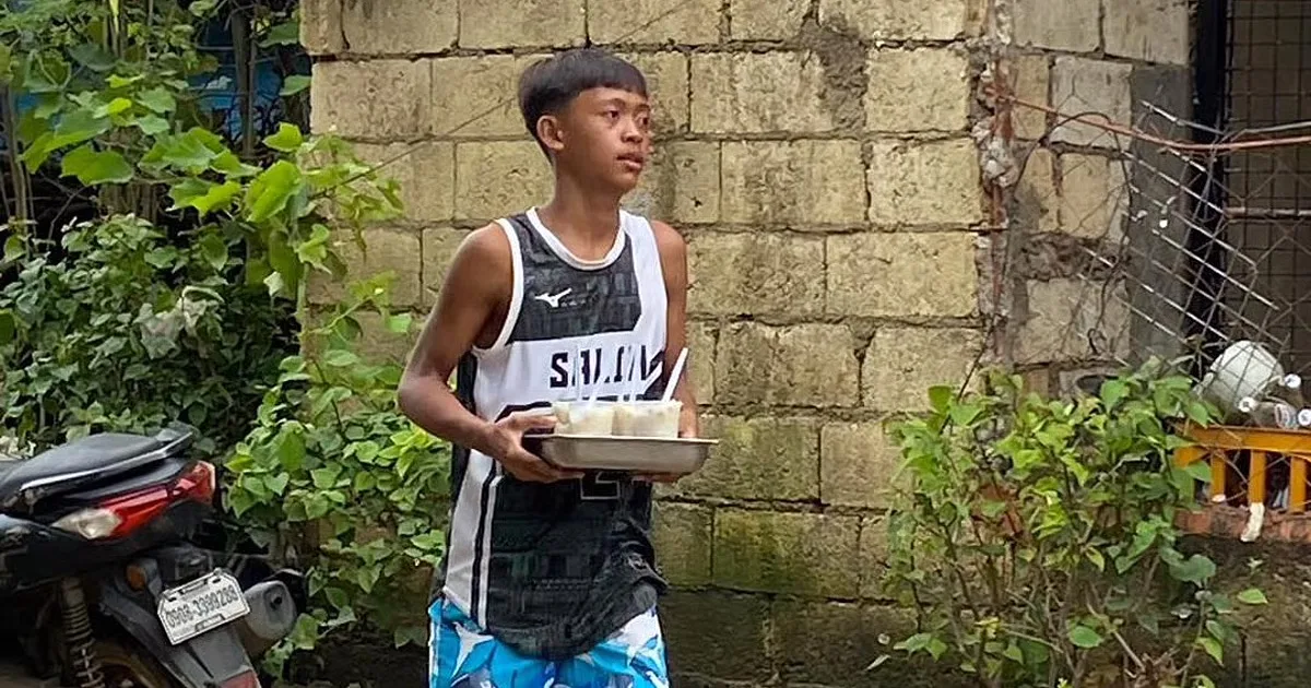 Remaja 15 Tahun Jayboy Magdadaro Selamatkan 50 Mangsa Banjir, Terima Biasiswa Penuh Atas Keberanian Luar Biasa