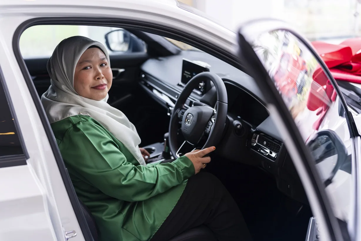 Honda Malaysia Raikan Pemenang November Kempen “Because of You” dengan Honda Civic & CR-V Baharu 7 Honda Malaysia Raikan Pemenang November Kempen “Because of You” dengan Honda Civic & CR-V Baharu