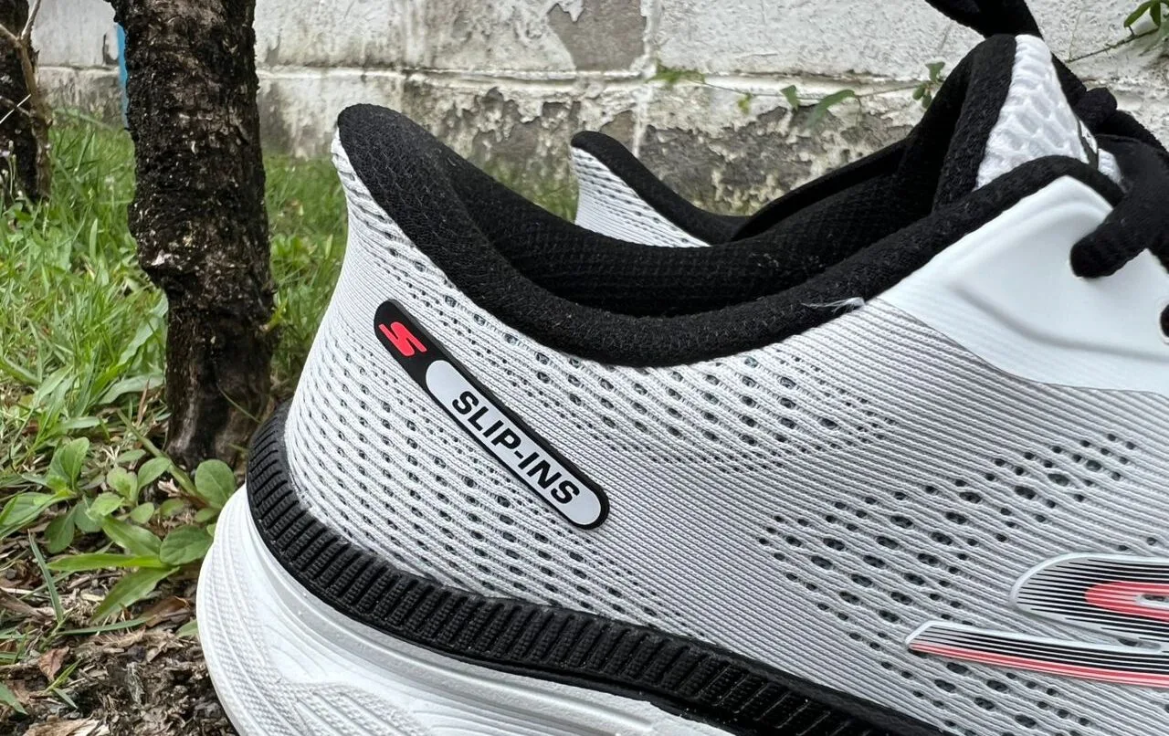 Skechers Slip-ins GO RUN Arch Fit 2.0, Kasut Harian & Larian Selesa Penuh Sokongan Klinikal [REVIEW]