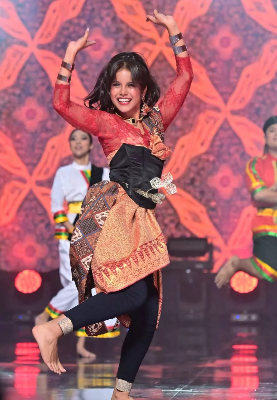 Dewi Remaja 2025, Finale Penuh Emosional & Epik Raikan 40 Tahun Legasi Dewi