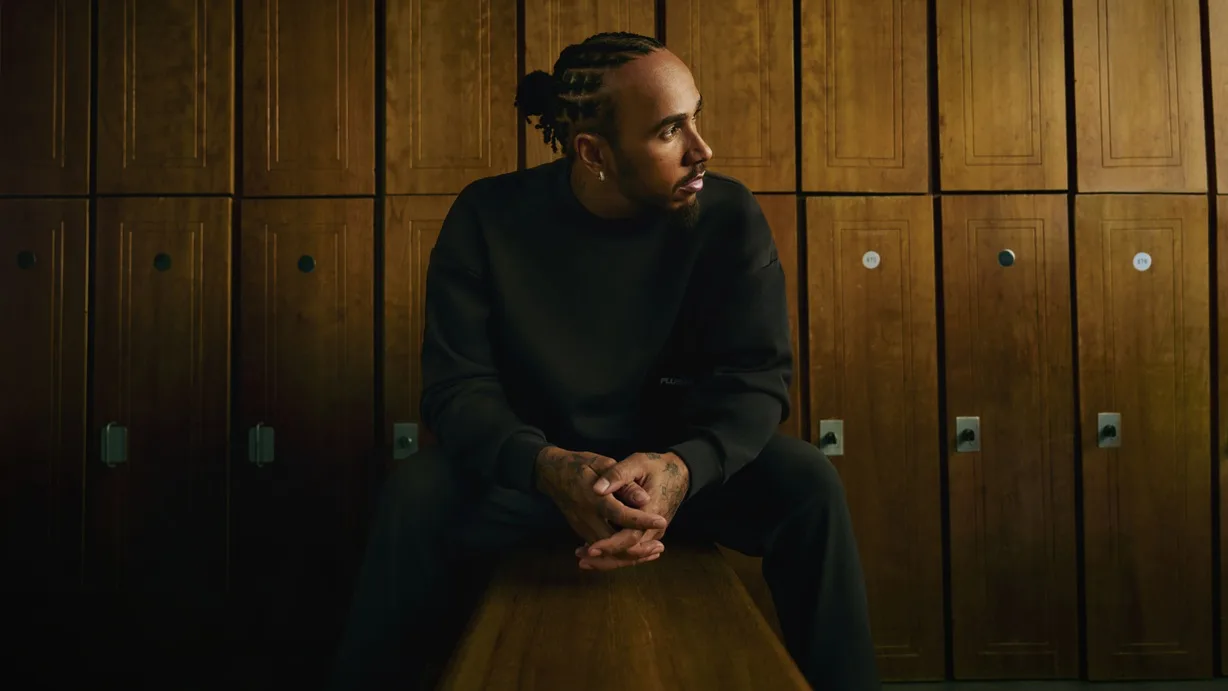 Lewis Hamilton Wajah Koleksi Train Winter 2025 lululemon, Fokus Prestasi dan Mindset