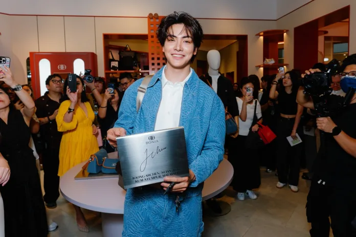 Bonia Store Opening Image 2 bonia