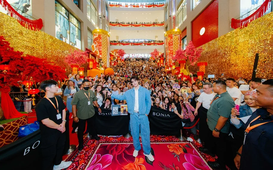 Joong Archen Serikan Acara Eksklusif Penuh Gaya Di BONIA Pavilion KL Concept Store 11 Joong Archen Serikan Acara Eksklusif Penuh Gaya Di BONIA Pavilion KL Concept Store