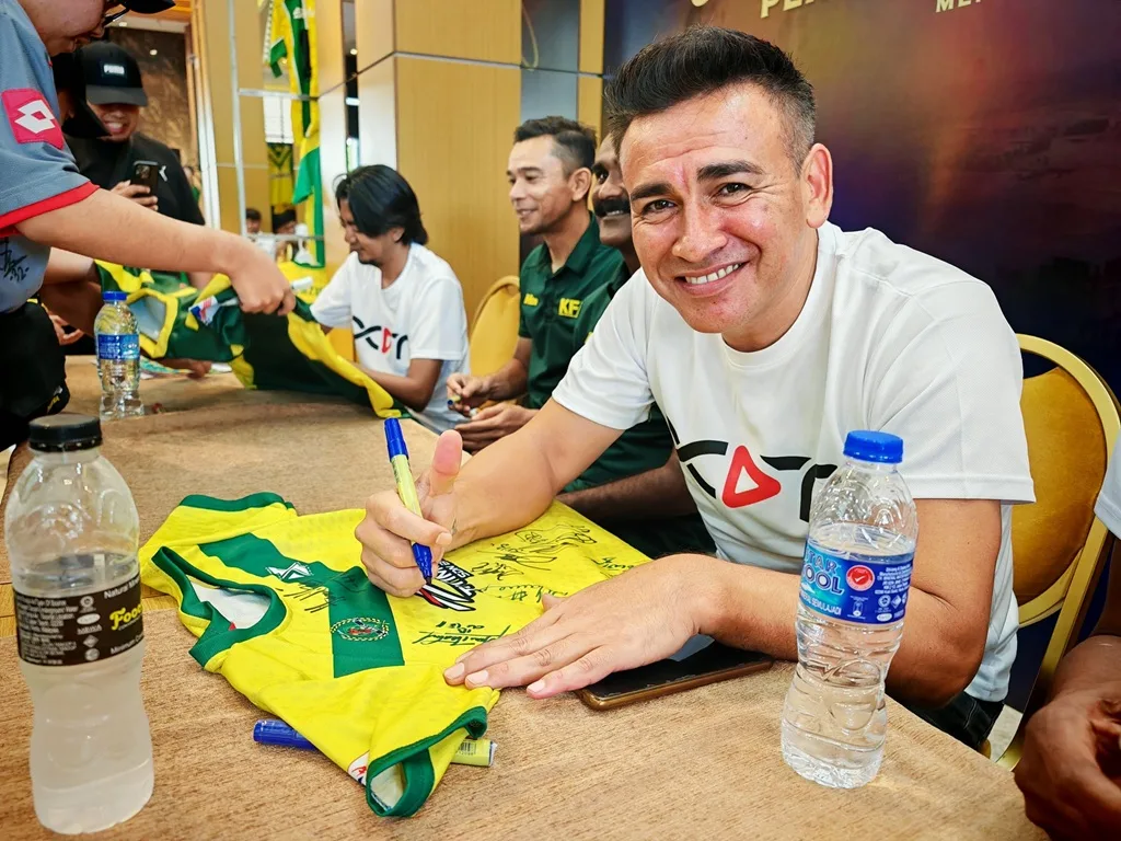 Legenda Kedah, Nelson San Martin Dedah Derita Tunggakan Gaji, “Pertarungan Paling Sukar Dalam Hidup Saya” 5 Legenda Kedah, Nelson San Martin Dedah Derita Tunggakan Gaji, “Pertarungan Paling Sukar Dalam Hidup Saya”