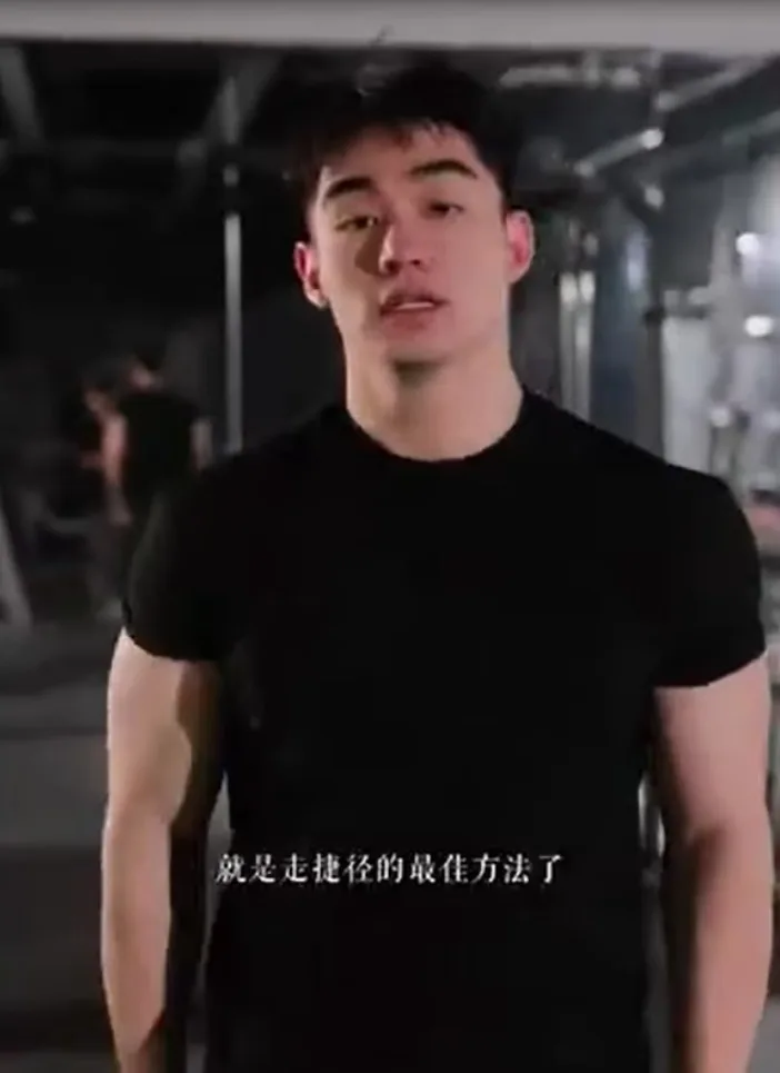 Wanita Jutawan 55 Tahun Kahwini Lelaki 25 Tahun, Hantaran RM32 Juta Cetus Perdebatan 6 Wanita Jutawan 55 Tahun Kahwini Lelaki 25 Tahun, Hantaran RM32 Juta Cetus Perdebatan