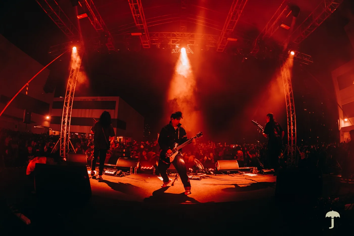 HUJAN XX: #HUJAN20TAHUN, Perayaan Dua Dekad Kugiran Indie Yang Ubah Landskap Muzik Malaysia 7 HUJAN XX: #HUJAN20TAHUN, Perayaan Dua Dekad Kugiran Indie Yang Ubah Landskap Muzik Malaysia