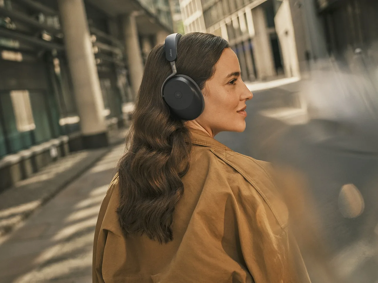 Jabra Evolve3 & PanaCast Room Kit, Solusi Baharu Untuk Era Kerja Hibrid