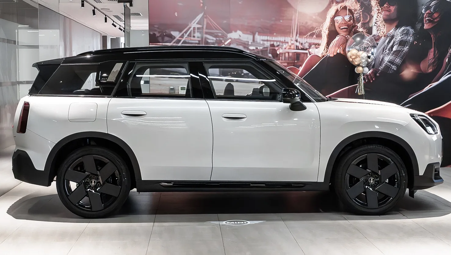Auto Bavaria Perkenal MINI Countryman Edisi Terhad, Gabungan Gaya Eksklusif & Personaliti Berbeza 8 Auto Bavaria Perkenal MINI Countryman Edisi Terhad, Gabungan Gaya Eksklusif & Personaliti Berbeza
