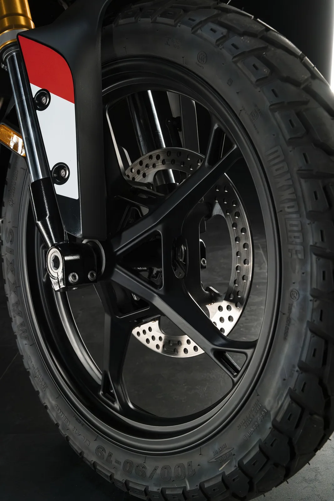 BMW F 450 GS Kini Rasmi Di Malaysia, Jentera Adventure Kompak Dengan Harga Bermula RM39,900 9 BMW F 450 GS Kini Rasmi Di Malaysia, Jentera Adventure Kompak Dengan Harga Bermula RM39,900