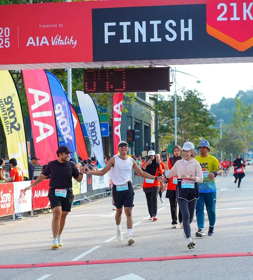 Dari Hilang Penglihatan Ke Garisan Penamat Maraton, Kisah Adry Dan Ammar Inspirasi Pelari Malaysia 7 Dari Hilang Penglihatan Ke Garisan Penamat Maraton, Kisah Adry Dan Ammar Inspirasi Pelari Malaysia