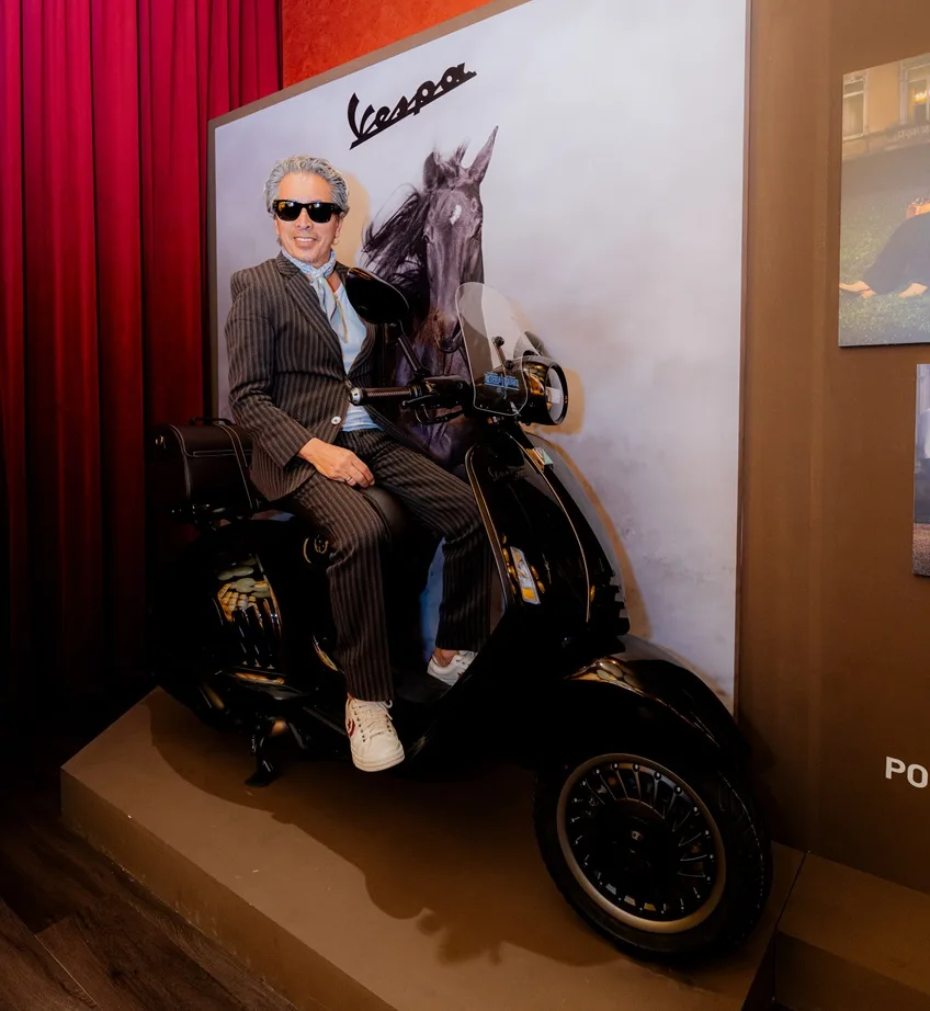 Vespa 946 Horse Dilancarkan Di Malaysia, Model Edisi Khas Lunar Collection 11 Vespa 946 Horse Dilancarkan Di Malaysia, Model Edisi Khas Lunar Collection