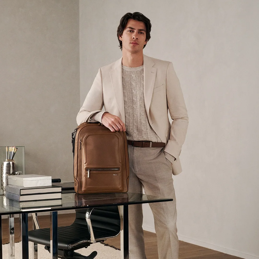 TUMI Harrison Fall 2026 Tampilkan Gaya Minimalis Moden