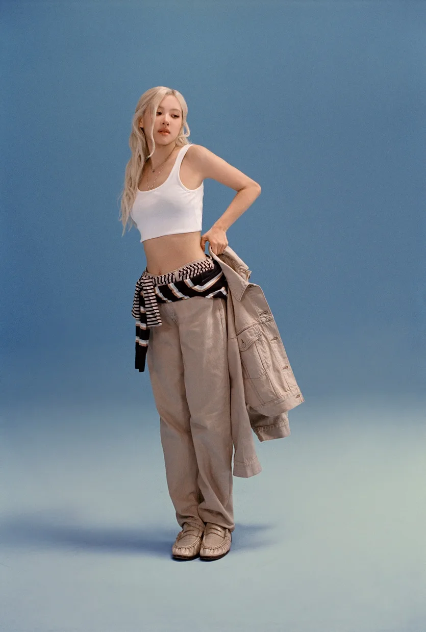 Levi’s ‘Keep It Loose’ Tampil Bersama ROSÉ dan Shai Gilgeous-Alexander
