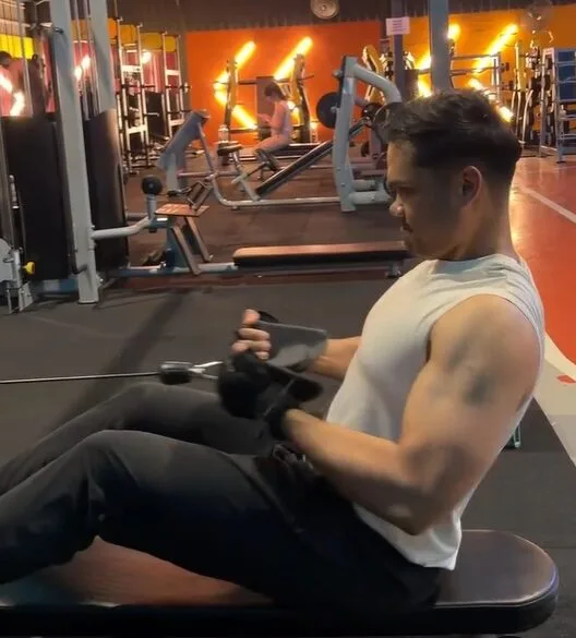 Eat Clean & Pergi Gym Setiap Hari, Rahsia Khairul Aming Turun 24kg Dalam Setahun