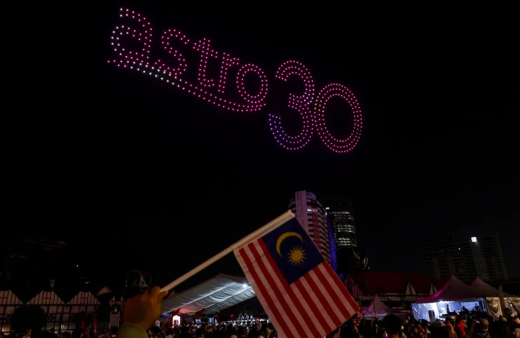 ‘Light Up Astro’ Nyalakan Dataran Merdeka, Raikan 30 Tahun Astro & Semangat Malaysia! 4 ‘Light Up Astro’ Nyalakan Dataran Merdeka, Raikan 30 Tahun Astro & Semangat Malaysia!