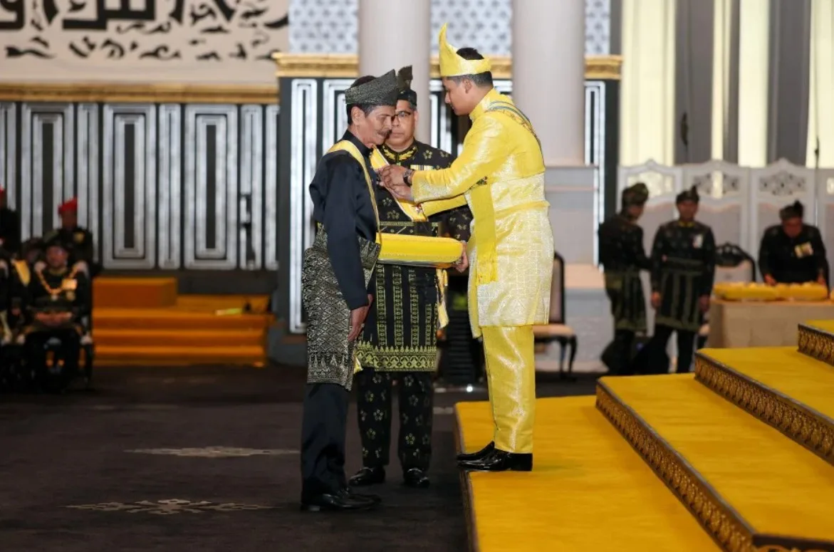 Eman Manan Bergelar Datuk, Pengiktirafan Buat Lebih Empat Dekad Mengangkat Seni Lakonan Tanah Air