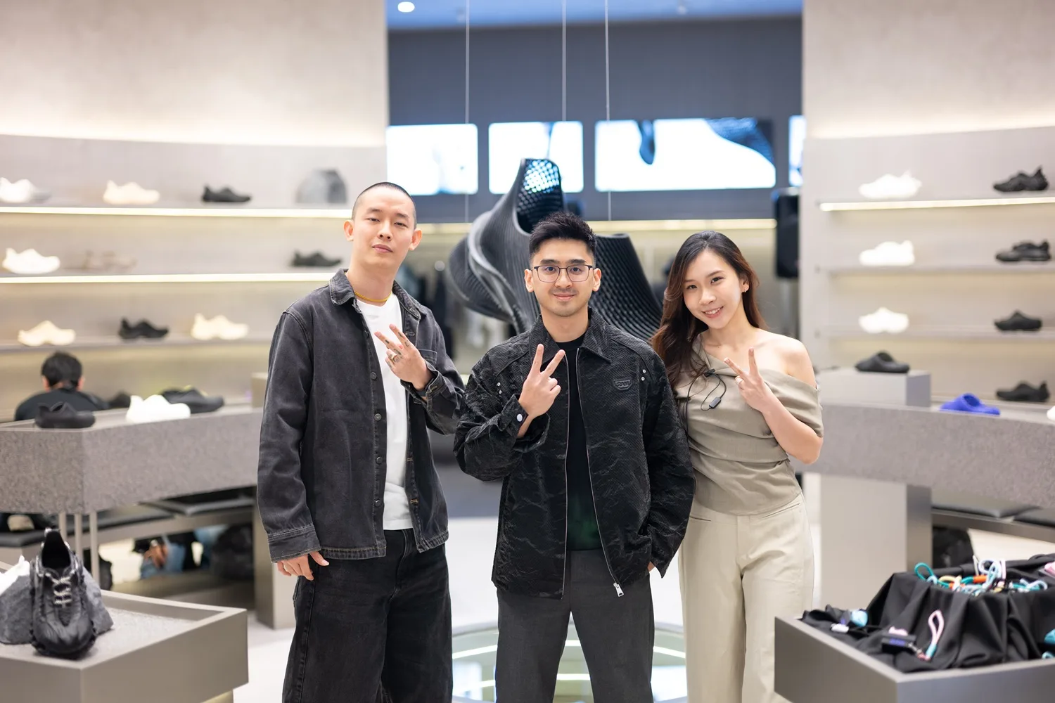 2AM Bawa Teknologi Kasut Cetakan 3D Ke IOI City Mall 5 2AM Bawa Teknologi Kasut Cetakan 3D Ke IOI City Mall