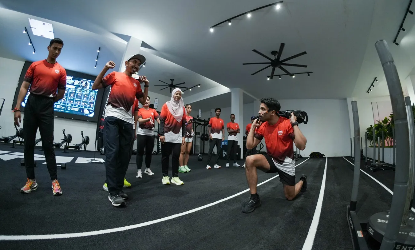 COROS PACE 4 Pro Tampil Lebih Besar, Ringan & Tahan Lama Untuk Pelari Serius