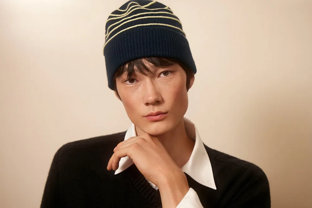 UNIQLO F.RISSO Kembali Dengan Koleksi Rajut 2026, Gabungkan Sentuhan Vintage Dengan Teknik 3D Knit 3 UNIQLO F.RISSO Kembali Dengan Koleksi Rajut 2026, Gabungkan Sentuhan Vintage Dengan Teknik 3D Knit