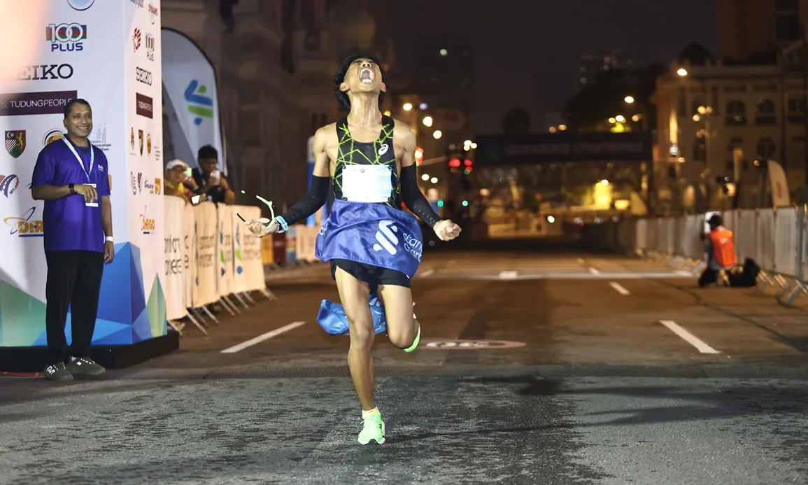 Atlet Tempatan Curi Tumpuan KLSCM 2026, Yeow Ni Jia Pertahan Gelaran & Esther Joy Juara Dalam Debut Maraton