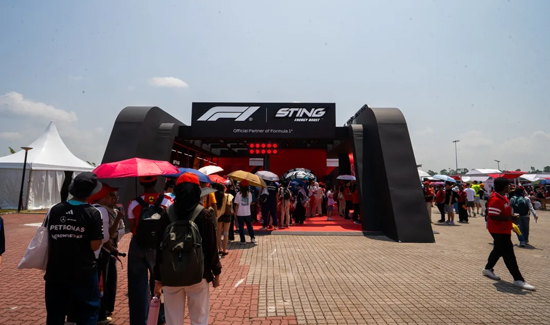 STING Hidupkan Kemeriahan F1 Di Sepang, Lebih 100,000 Peminat Raikan Bahrain Grand Prix 2026 9 STING Hidupkan Kemeriahan F1 Di Sepang, Lebih 100,000 Peminat Raikan Bahrain Grand Prix 2026